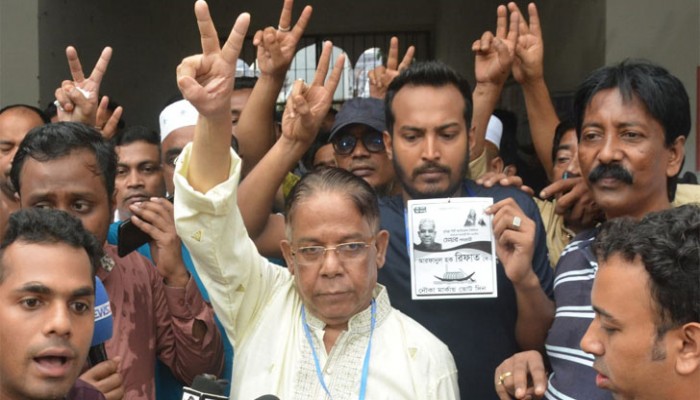 প্রধানমন্ত্রীর সঙ্গে শুক্রবার দেখা করবেন রিফাত