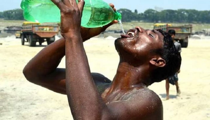 আষাঢ়েও চৈত্রের খরা, অস্থির রাজশাহী