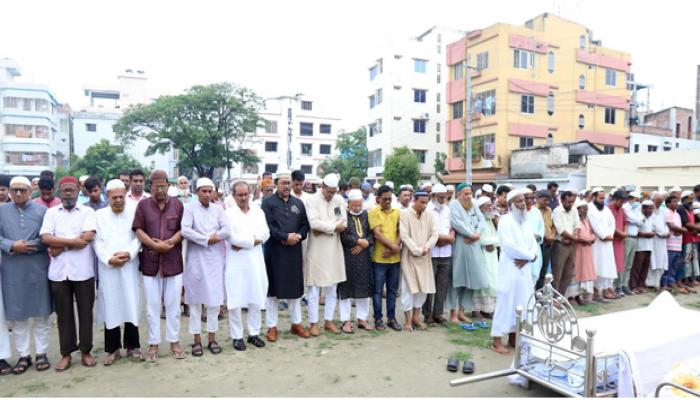 বীর মুক্তিযোদ্ধা ওয়াহেদ আলী ও নূর নাহারের মৃত্যুতে রাসিক মেয়রের শোক প্রকাশ