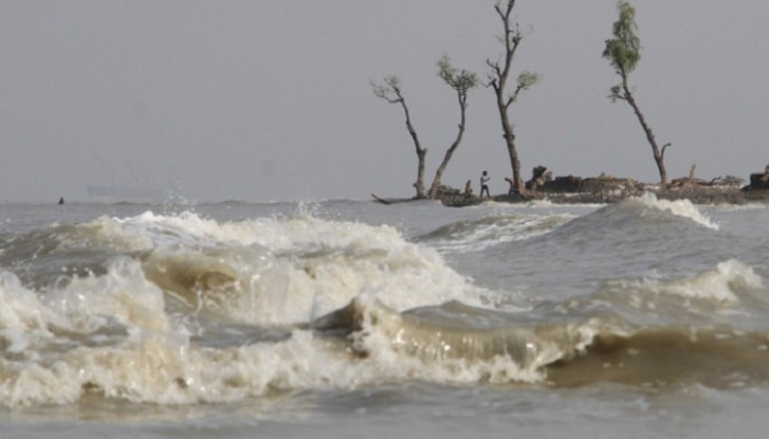 সাগরে লঘুচাপ সৃষ্টির আশঙ্কা
