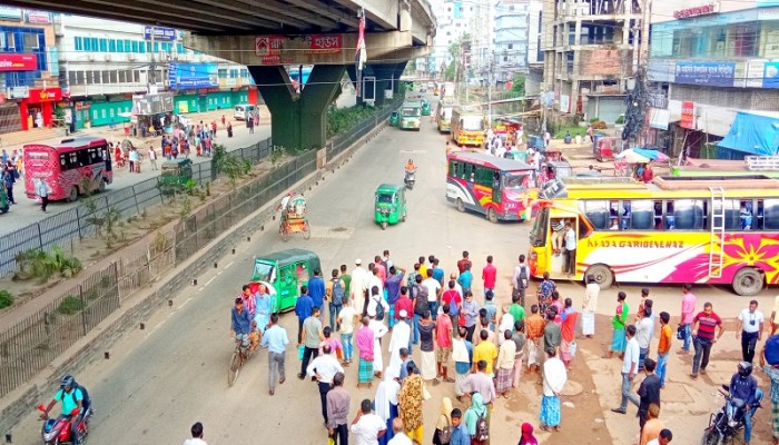 চট্টগ্রামে বন্ধ গণপরিবহন