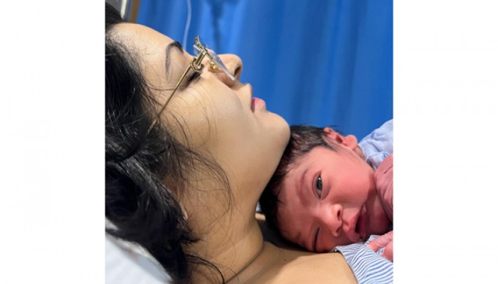 পরীমণির সন্তানের ছবি ও নাম প্রকাশ