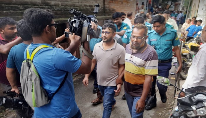 রাজশাহীতে সাংবাদিকের উপর হামলায় ৪ জন গ্রেপ্তার