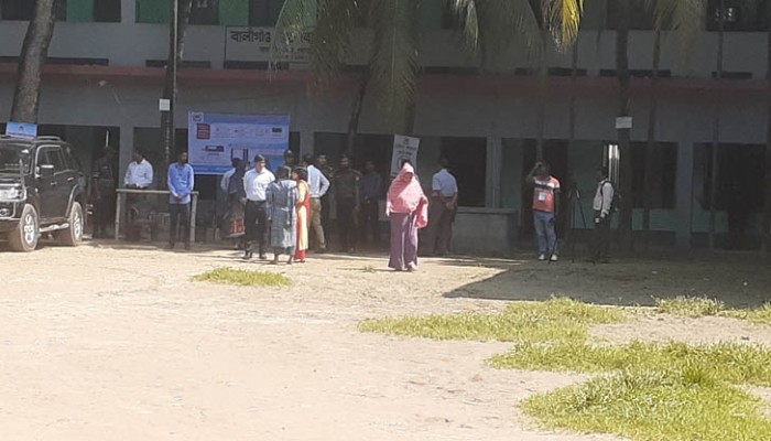 গাজীপুরে দুই ঘণ্টায় ভোট পড়েছে ৩১ শতাংশ