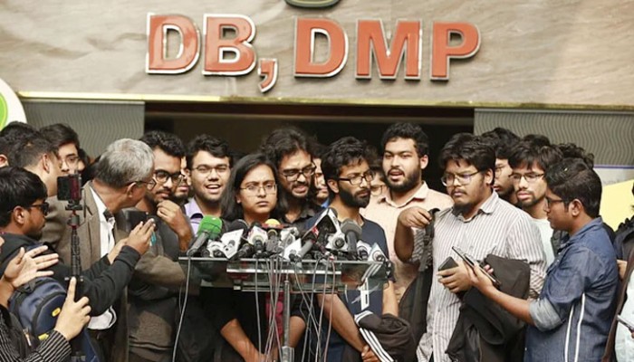 ফারদিনের ‘আত্মহত্যা’, ডিবির হারুনের সঙ্গে বৈঠক করে যা বললেন বুয়েট শিক্ষার্থীরা