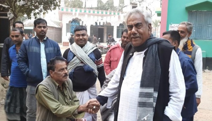 পুঠিয়ার ভালুকগাছী ইউপি নির্বাচনে নৌকার প্রার্থী জিল্লুর গণসংযোগ