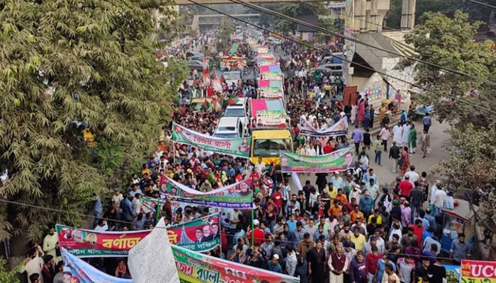 আ.লীগের বর্ণাঢ্য বিজয় শোভাযাত্রা শুরু