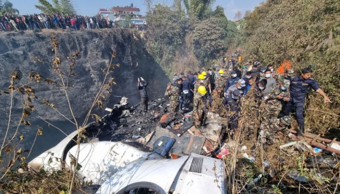 যেভাবে বিধ্বস্ত হলো নেপালের সেই বিমানটি