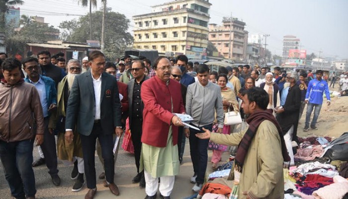 রাজশাহীতে প্রধানমন্ত্রীর বিশাল জনসভা সফল করার লক্ষ্যে প্রচারপত্র বিলি