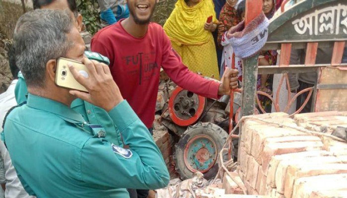 রাজশাহীতে ট্রলির ধাক্কায় সাইকেল আরোহী নিহত
