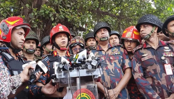নিউমার্কেটের আগুন নিয়ন্ত্রণে: ফায়ার সার্ভিস
