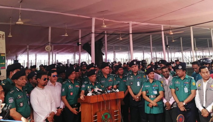 ঈদ জামাতে কোনো হুমকি নেই---ডিএমপি কমিশনার