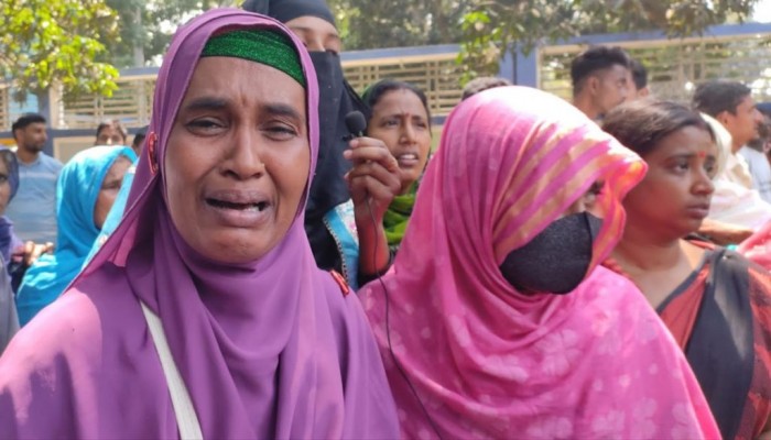 চাঁপাইনবাবগঞ্জে ভুয়া এনজিও’র ফাদে সাধারণ মানুষ নি:স্ব