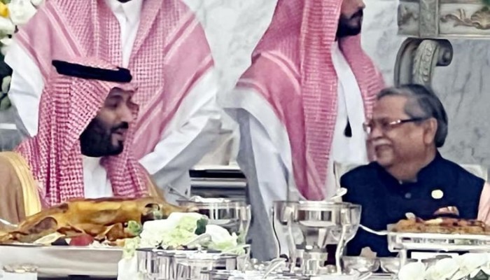 বাংলাদেশের অগ্রগতিতে সার্বিক সহযোগিতা দিতে আগ্রহ সৌদি যুবরাজের