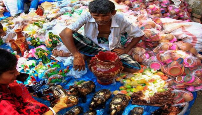 আমি তো ভিক্ষা করিনা, আল্লাহর রহমতে ভালো আছি