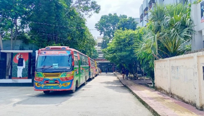 ভাষানটেকে চার কেন্দ্রে ১ ঘণ্টায় ভোট পড়েছে ১০১ টি