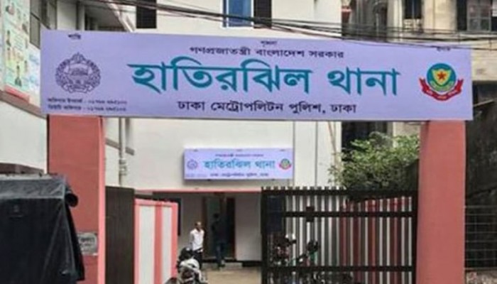 মিষ্টি খেতে তিন লাখ টাকা দাবি পুলিশ কর্মকর্তার!