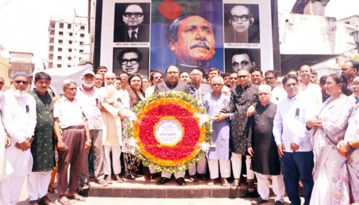 দেশজুড়ে বঙ্গবন্ধুর প্রতিকৃতিতে শ্রদ্ধা