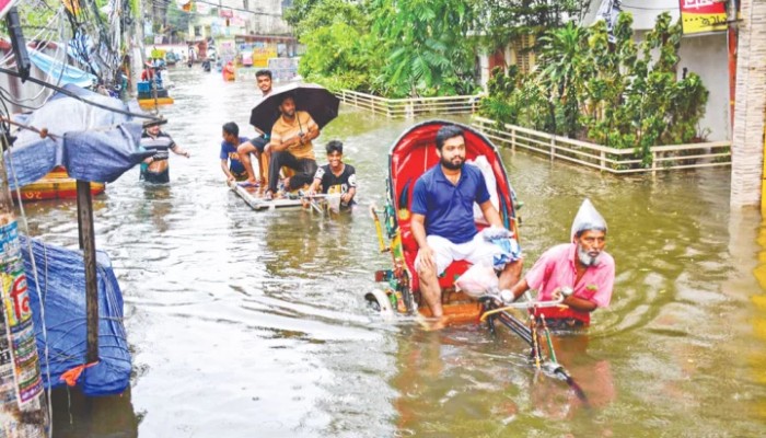 চট্টগ্রাম নগরে জলাবদ্ধতা: পানি আটকে যায় ৩ সংস্থার ১২৩ পাইপে