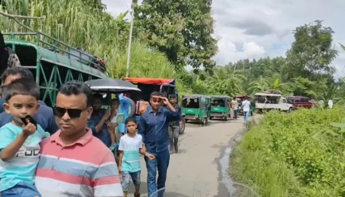 দুই দিন পর বাঘাইছড়ি ও সাজেক সড়কে যানচলাচল স্বাভাবিক