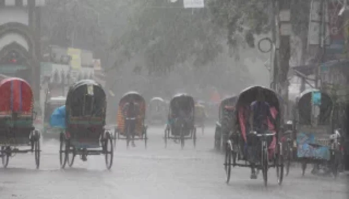 দেশের বিভিন্ন এলাকায় হবে বৃষ্টি, দিনের তাপমাত্রা বাড়বে