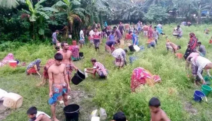 যশোরে তেলের ট্যাংকার লাইনচ্যুত, খুলনার সঙ্গে রেলযোগাযোগ বিচ্ছিন্ন