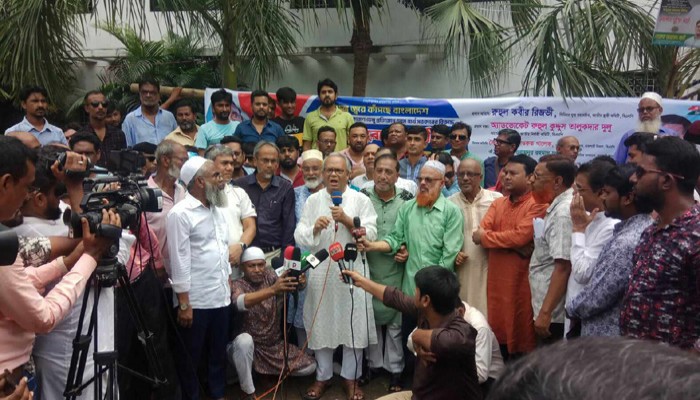 আদালত আইন-শৃঙ্খলা বাহিনী সৈরতন্ত্রকে প্রতিষ্ঠা করার কাজ করছে সরকার : রিজভী