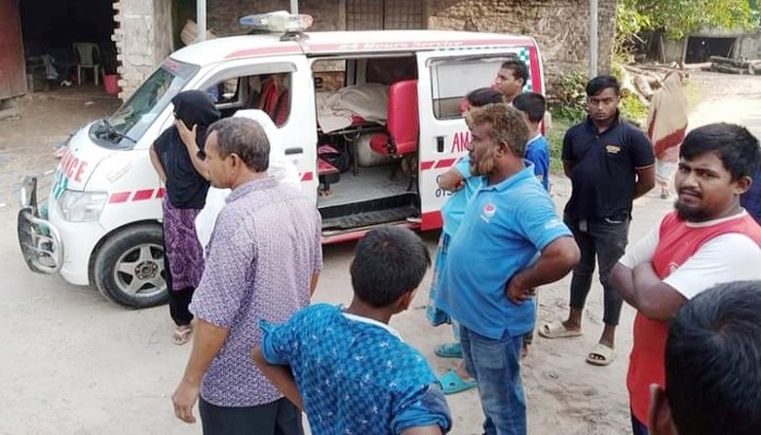 আত্রাই বন কর্মকর্তার মৃত্যুতে উপজেলা প্রশাসনের শোক