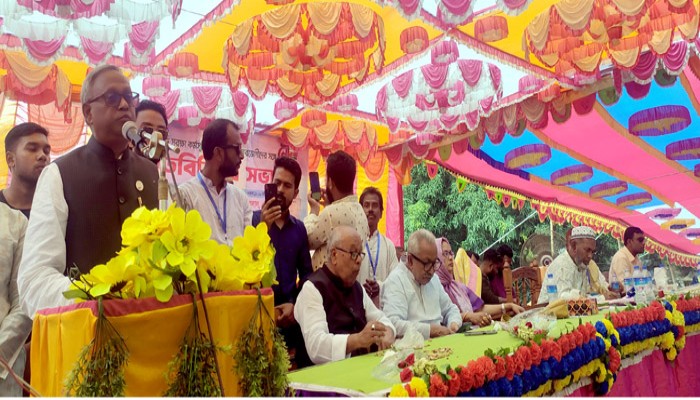 মায়ের ভালোবাসা পেতে আগামীতেও শেখ হাসিনাকে প্রধানমন্ত্রী করার কোন বিকল্প নেই : এমপি হেলাল