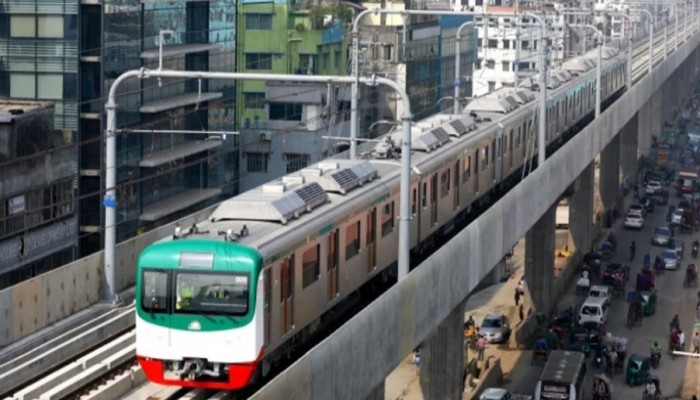 মেট্রোরেল জানুয়ারি থেকে রাতেও চলবে