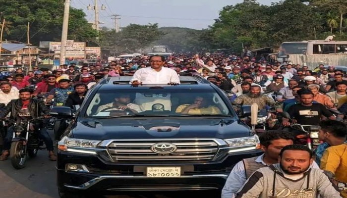 নেতাকর্মীদের ভালোবাসায় সিক্ত হলেন রাজশাহী-৫ আসনের নৌকার মাঝি আব্দুল ওয়াদুদ দারা