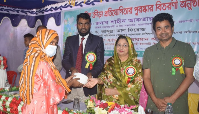 ইসলামী শিক্ষা মডেল স্কুলে বার্ষিক ক্রীড়া প্রতিযোগিতার পুরষ্কার বিতরণ