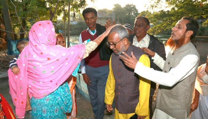 রাজনীতি করি সম্মান অর্জনের জন্য, টাকা ধন সম্পদ বৃদ্ধির জন্য নয়: আসাদ