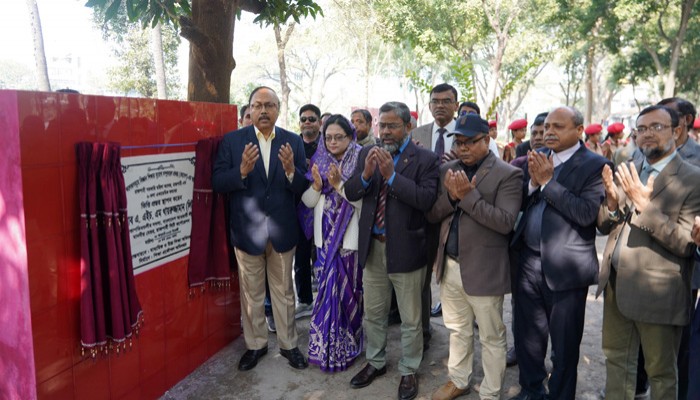 রাজশাহী সরকারি মহিলা কলেজের ৬তলা বিশিষ্ট একাডেমিক ভবনের ভিত্তি প্রস্তর স্থাপন করলেন রাসিক মেয়র