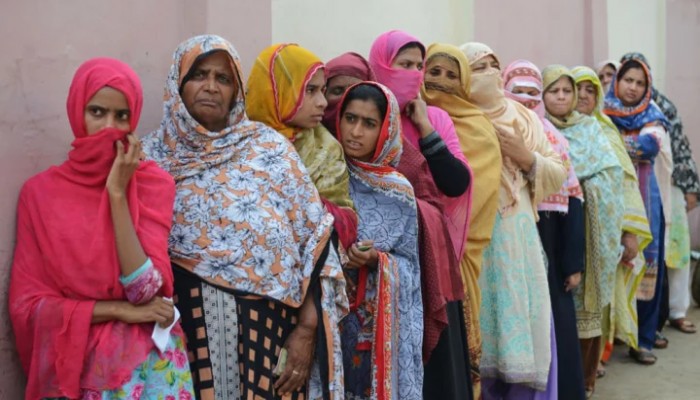 পাকিস্তান গণপরিষদ নির্বাচনে ভোট গ্রহণ শুরু, জেলে থেকেই ভোট দিলেন ইমরান