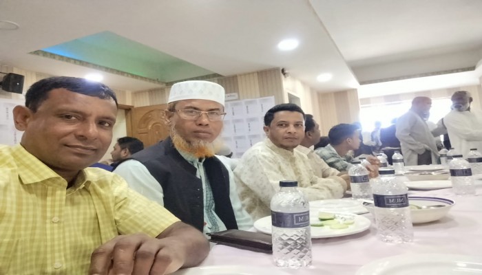 থানার হাট হাই স্কুল অ্যালামনাই এসোসিয়েশনের নব-নির্বাচিত কার্যকরী পরিষদের শপথ ও পরিচিতি সভা সম্পূর্ণ