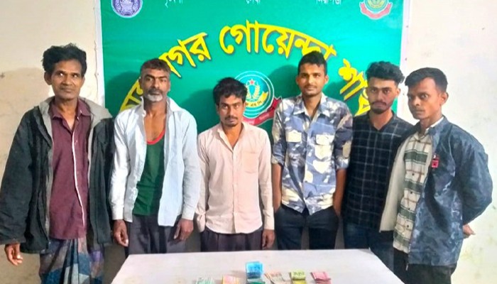 নগরীতে পুলিশেরঅভিযানে ৬ জুয়াড়ি আটক