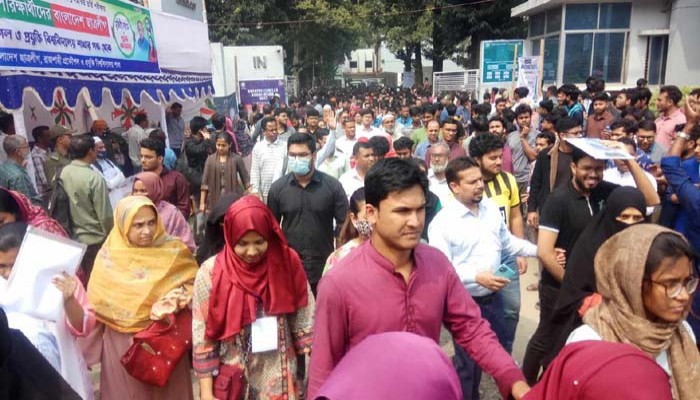 রুয়েটে ভর্তি পরীক্ষা : উপস্থিতির হার ৭৯.৩২ শতাংশ