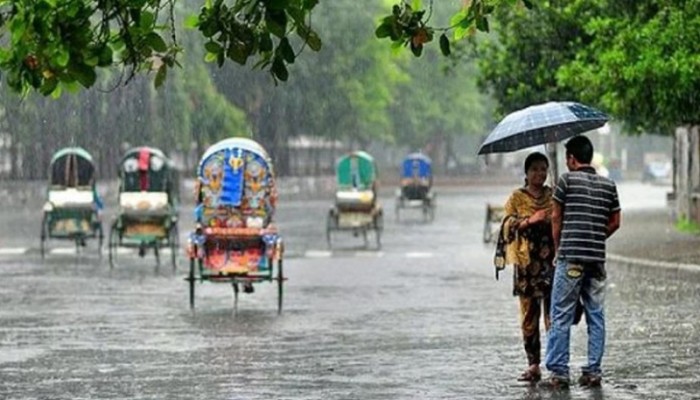 রাজধানীসহ যেসব জায়গায় বজ্রসহ বৃষ্টি হতে পারে আজ