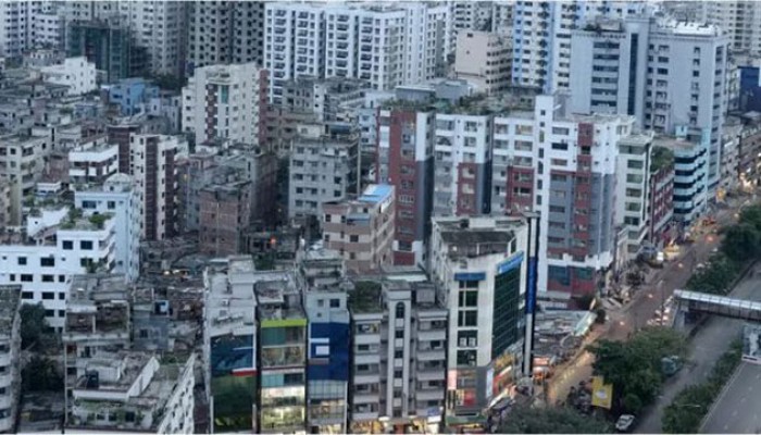 অনুমোদনহীন ভবন ৩ লাখ, পাঁচ বছরে মামলা ১২টি