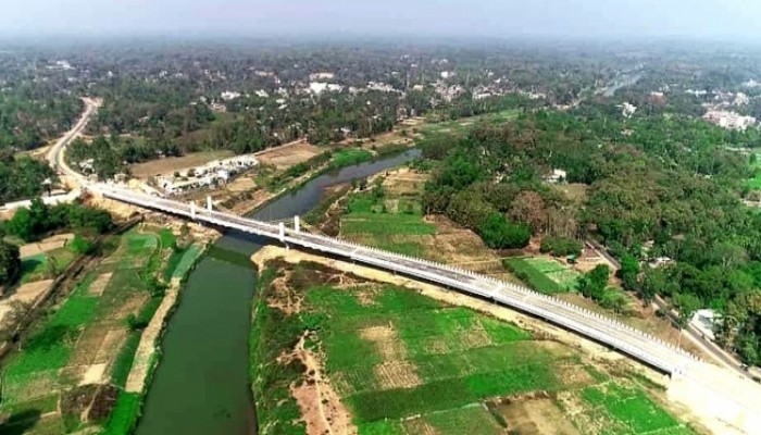 বাংলাদেশ-ভারত মৈত্রী সেতু চালু হচ্ছে এপ্রিলে