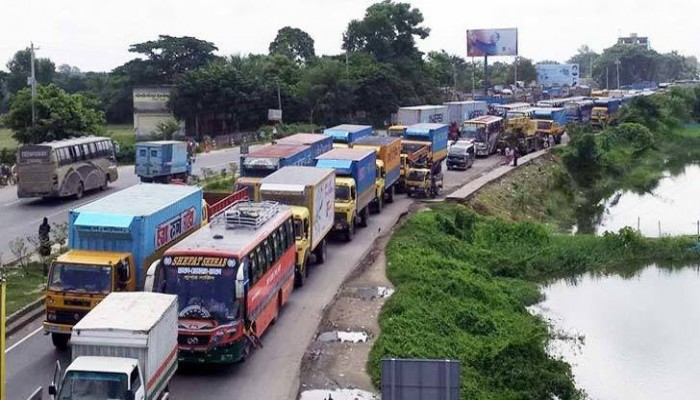 ভয়াবহ যানজটের শঙ্কা