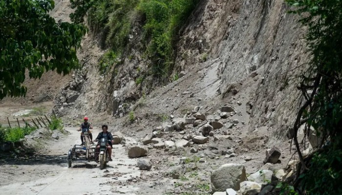 ভূমিকম্পে কেঁপে উঠল ফিলিপাইন