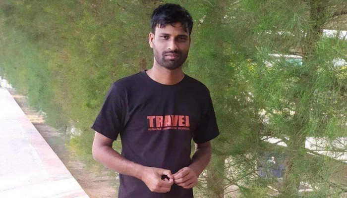 ‘রাসেলস ভাইপার’ সাপের কামড়ে প্রাণ গেল রাবি শিক্ষার্থীর