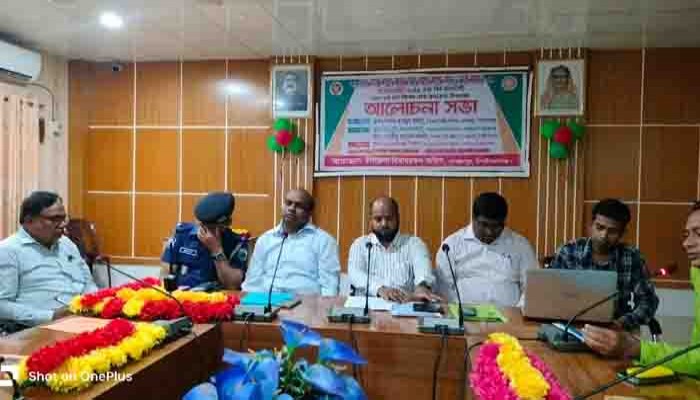 গোমস্তাপুরে সিএজির প্রতিষ্ঠাবার্ষিকী উপলক্ষে আলোচনা সভা