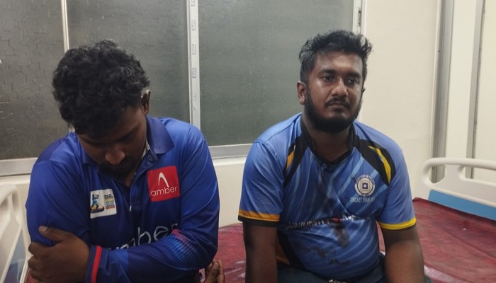 রাবি চারুকলায় অন্য বিভাগের শিক্ষার্থী এসে ‘মাদক সেবন’ করায় সংঘর্ষ, আহত ৩