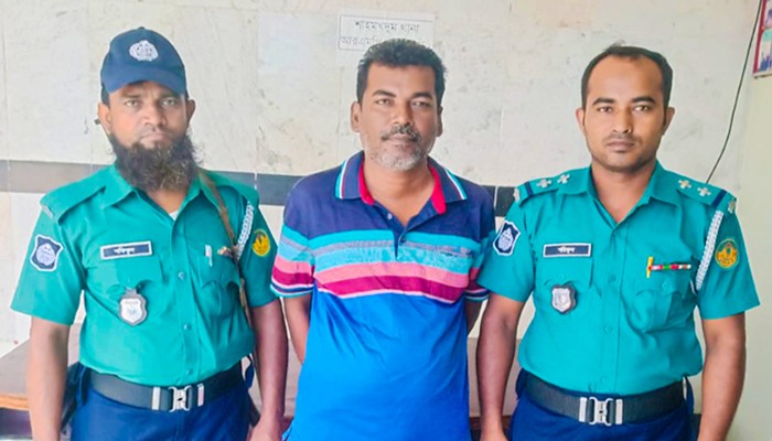 নগরীতে পুলিশের অভিযানে সাজাপ্রাপ্ত আসামি গ্রেপ্তার