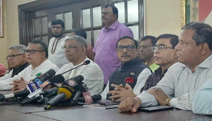 সড়কে চাপ আছে, যানজট নেই: ওবায়দুল কাদের