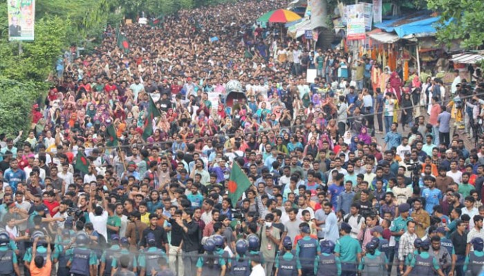সারা দেশে বৈষম্যবিরোধী ছাত্র আন্দোলনের বিক্ষোভ আজ