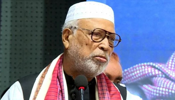 ধানমণ্ডি ৩২-এ কাদের সিদ্দিকীর গাড়ি ভাঙচুর, আ. লীগকে দায়ী করে যা বললেন